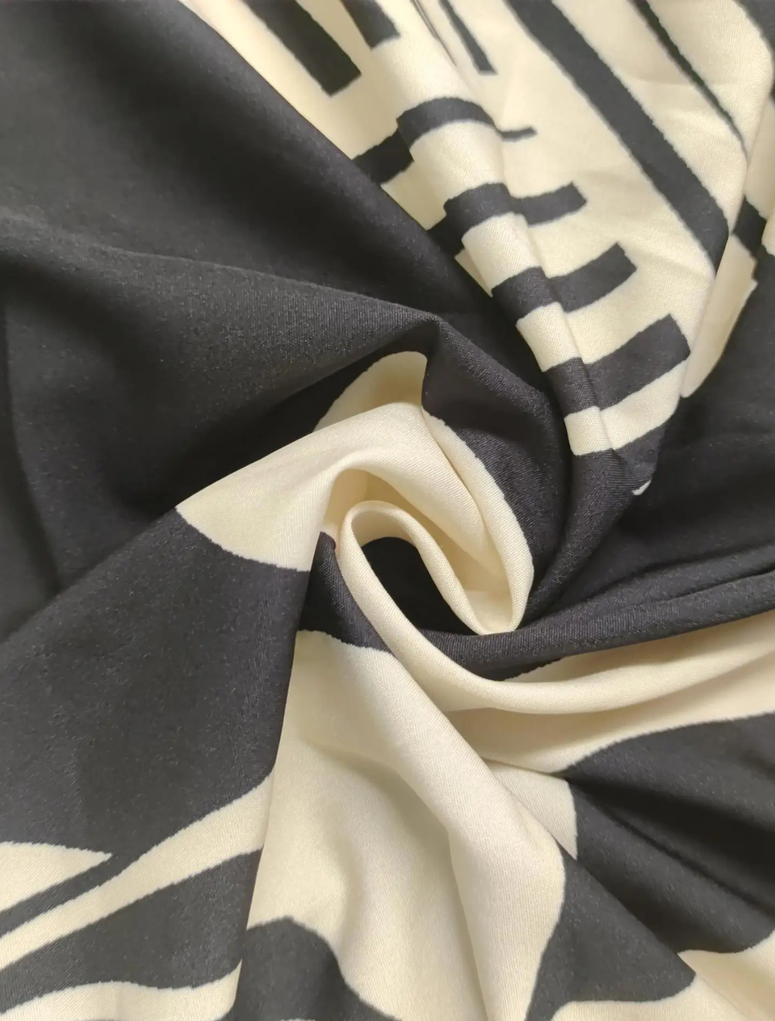 Conjunto Estampado Feminino Eclipse