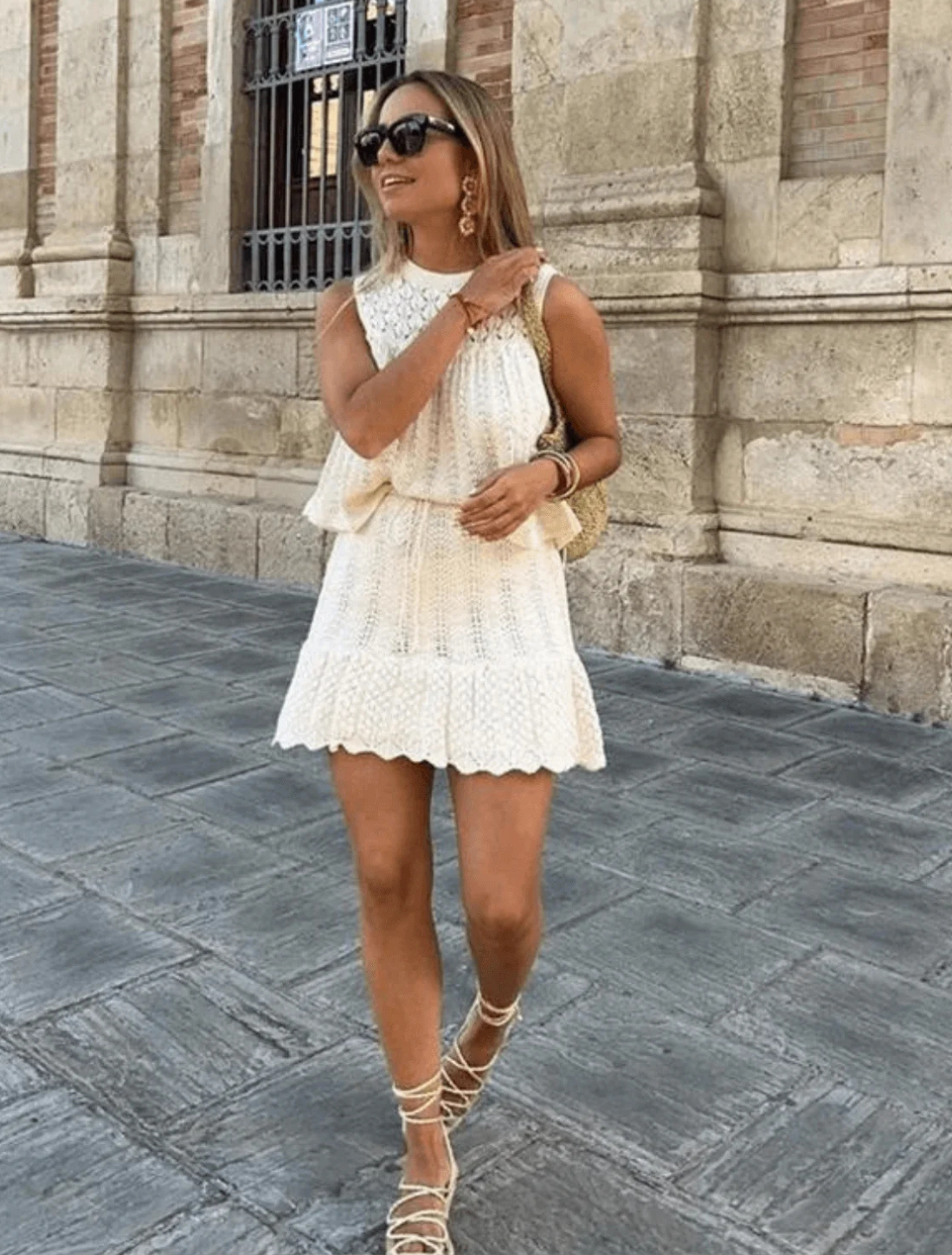 Conjunto em Tricot Saia Curta e Bata Bianca