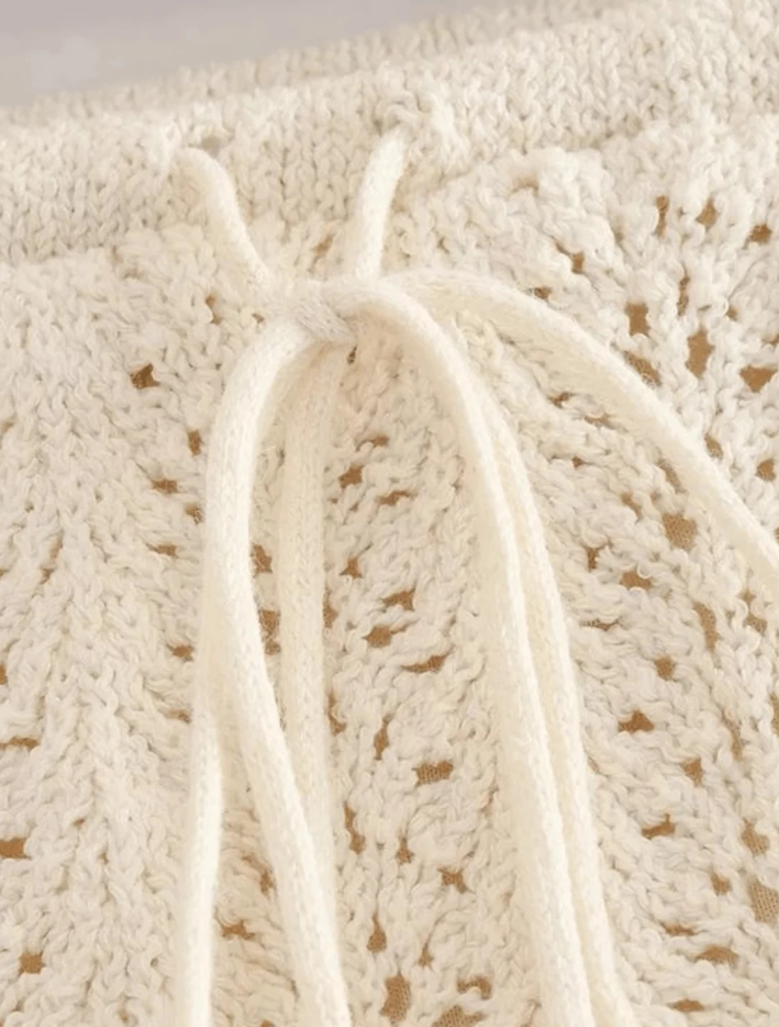 Conjunto em Tricot Saia Curta e Bata Bianca